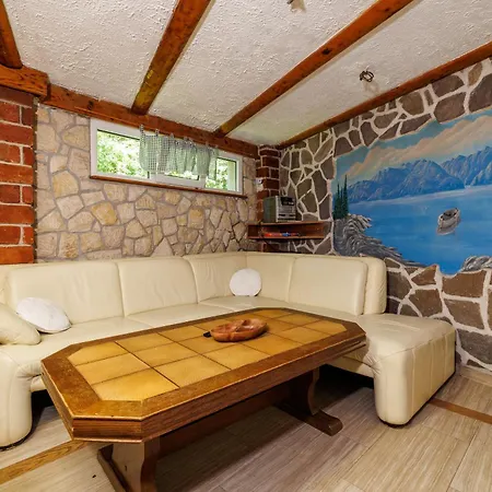 Villa Adry 2 *