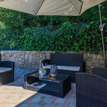 Villa Adry 2 *